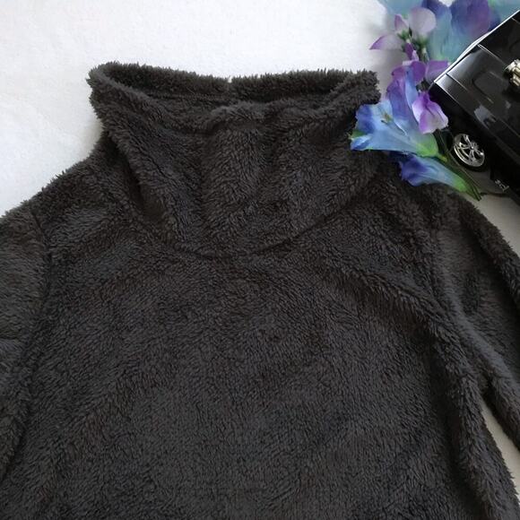 Champion C9 NWT Faux Fur Pullover Oversized Collar Girls XL (16-18) - Picture 3 of 9